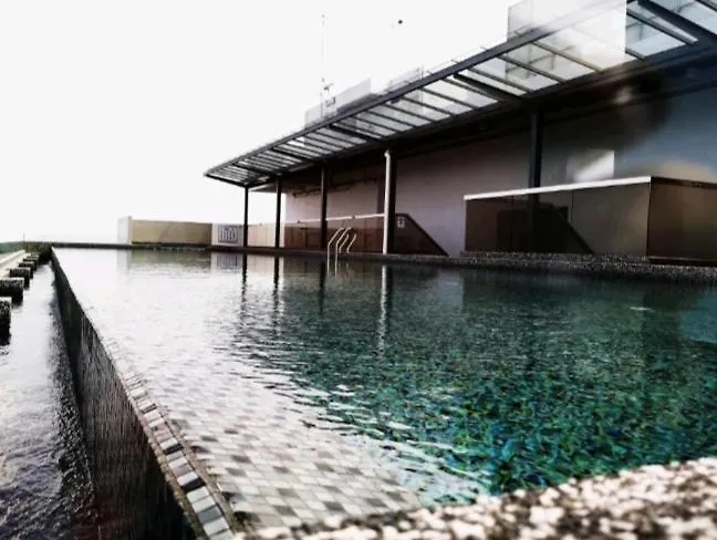 Stay99 Quartz At 35Th Floor With Infinity Sky PoolMalacca